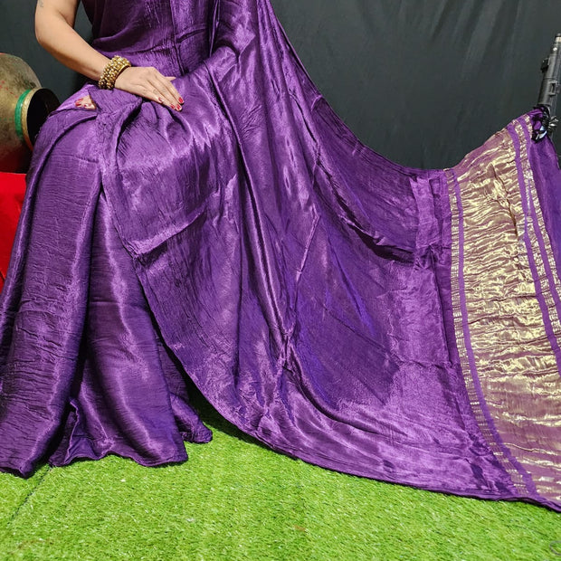 Modal Silk Plain Dye Saree With Zari Pallu
