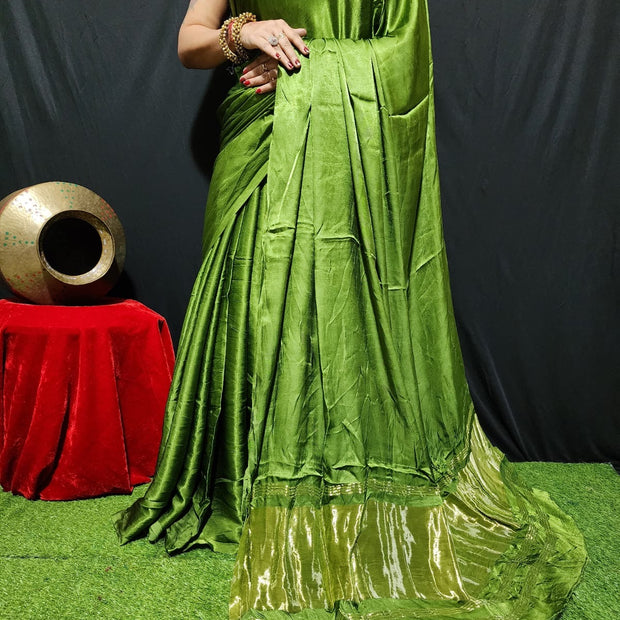 Modal Silk Plain Dye Saree With Zari Pallu