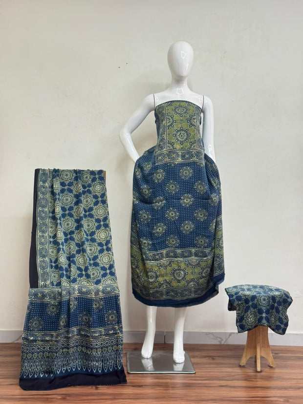Havi Pure Modal Silk Ajrakh Natural Dye 3-Piece Suit 22 - The Ajrakh Studio