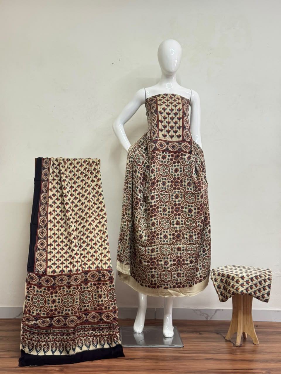 Havi Pure Modal Silk Ajrakh Natural Dye 3-Piece Suit 17 - The Ajrakh Studio
