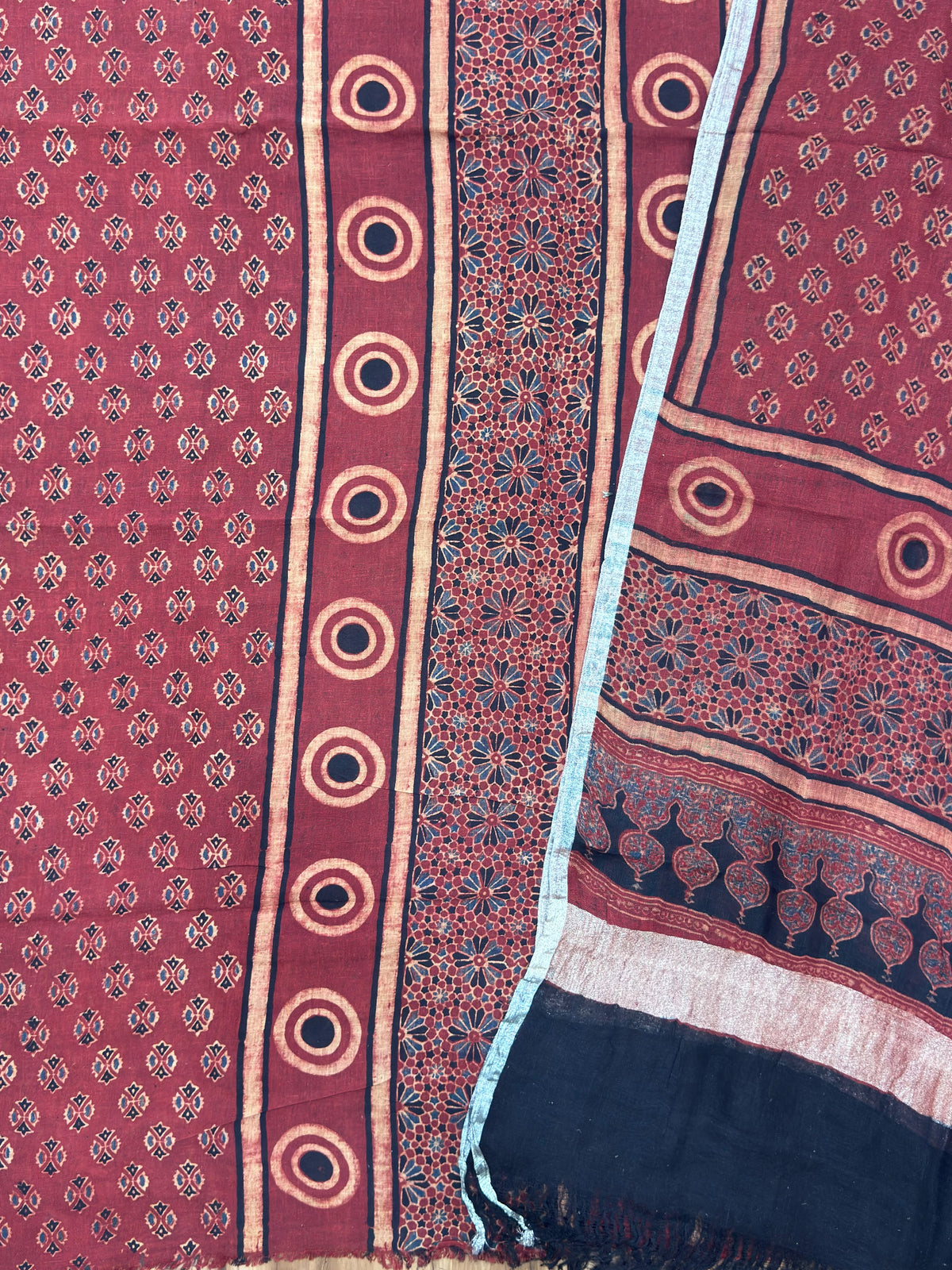 Premium Ajrakh Hand Block Print Natural Dye Pure Linen by Linen 2-Piece Suit Set - The Ajrakh Studio