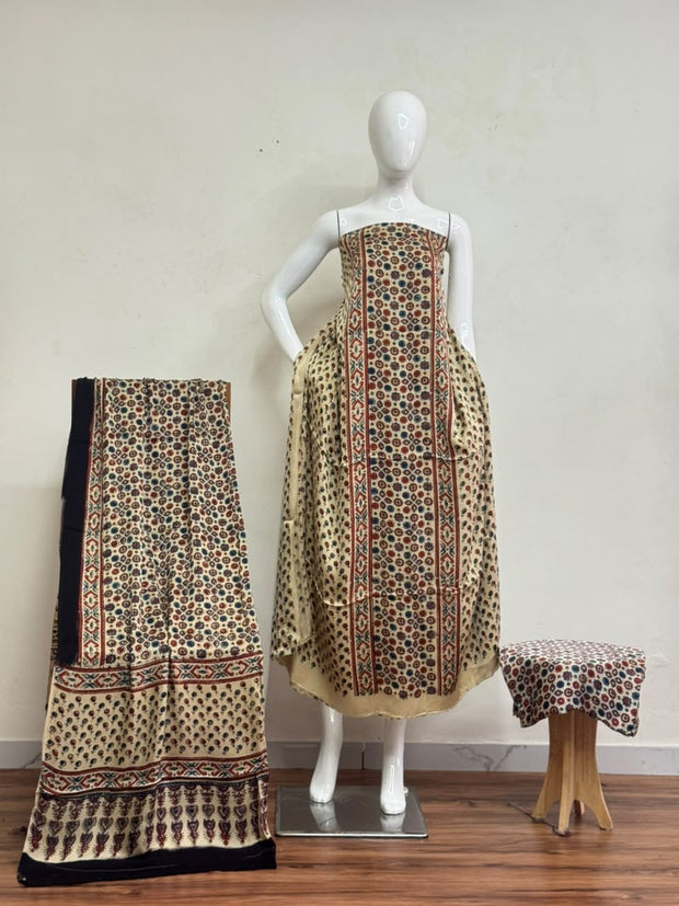 Havi Pure Modal Silk Ajrakh Natural Dye 3-Piece Suit 27 - The Ajrakh Studio