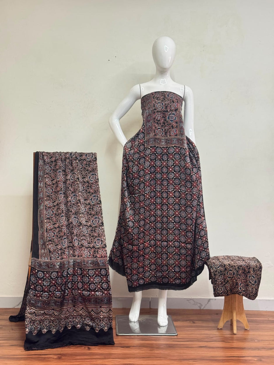 Havi Pure Modal Silk Ajrakh Natural Dye 3-Piece Suit 15 - The Ajrakh Studio