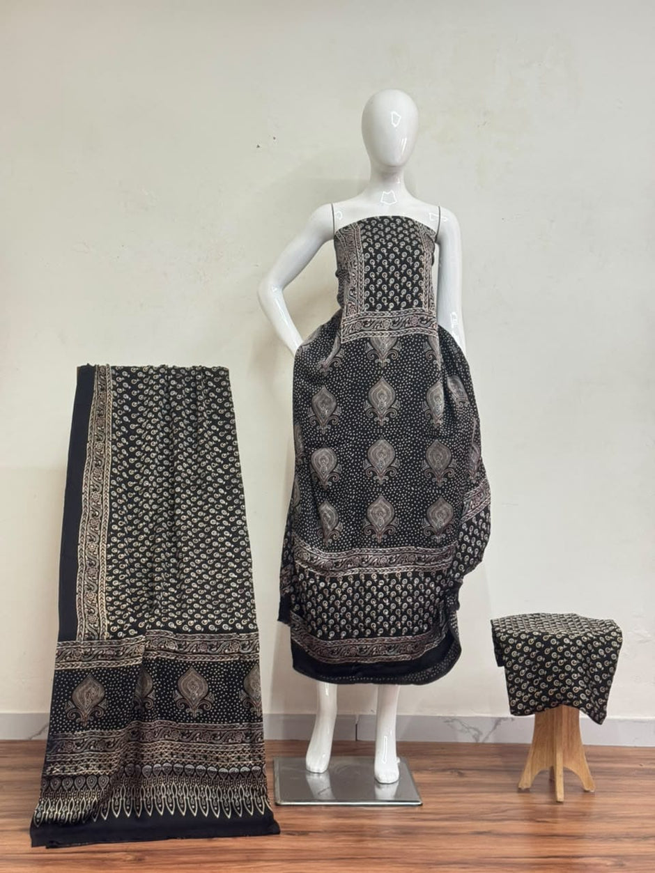 Havi Pure Modal Silk Ajrakh Natural Dye 3-Piece Suit 28 - The Ajrakh Studio
