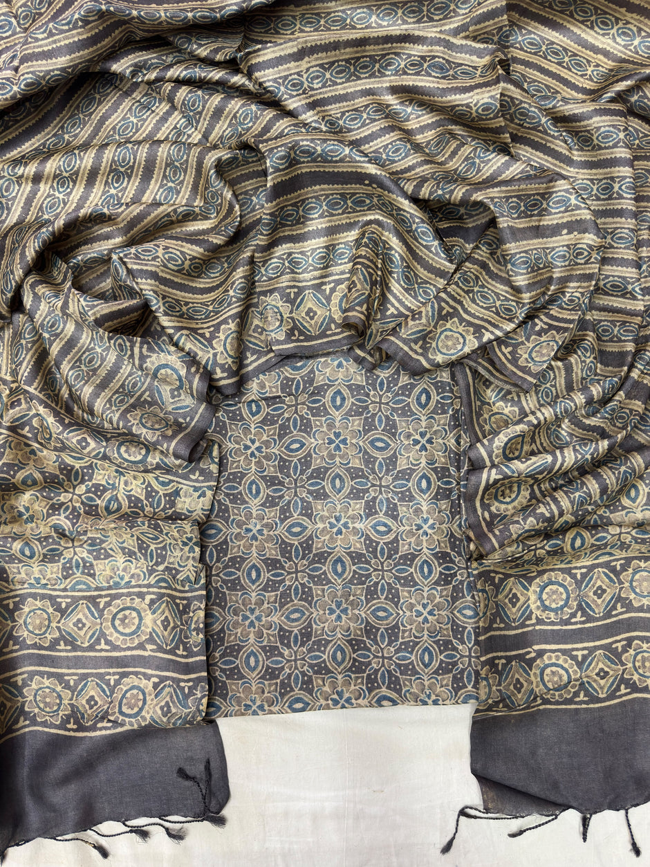 Handloom Pure Tussar Silk Ajrakh Natural Dye 2-Piece Suit Set – Exclusive Collection