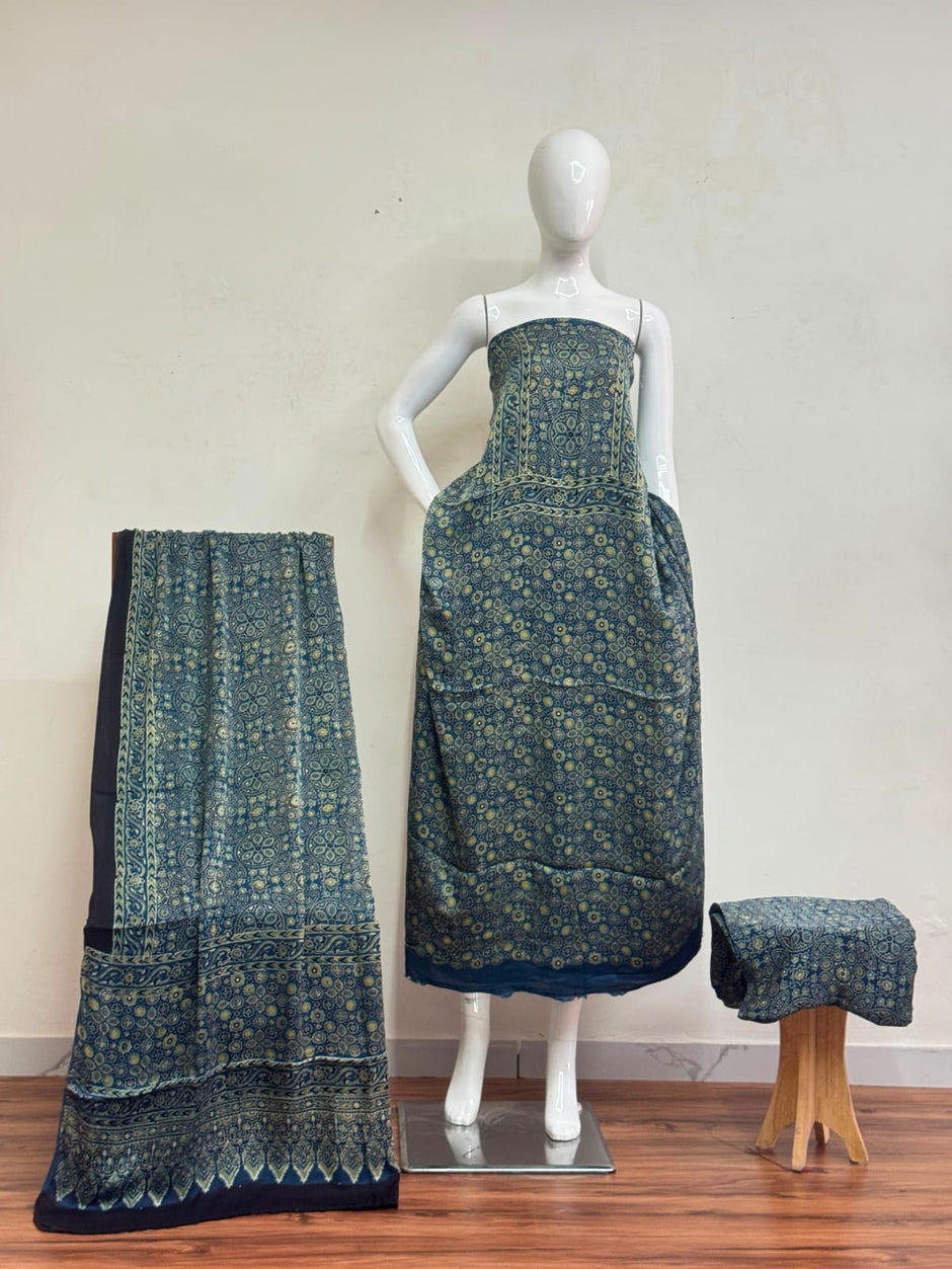 Havi Pure Modal Silk Ajrakh Natural Dye 3-Piece Suit 09 - The Ajrakh Studio