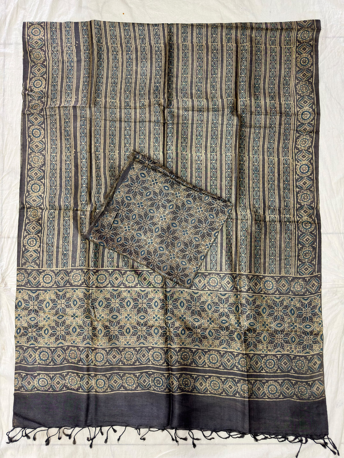 Handloom Pure Tussar Silk Ajrakh Natural Dye 2-Piece Suit Set – Exclusive Collection