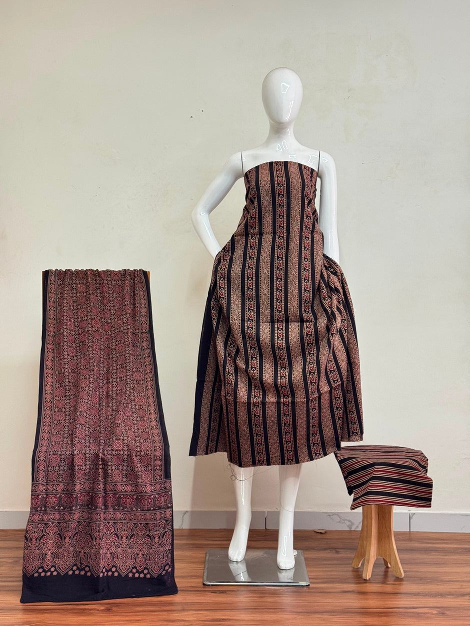 Pure Cotton Ajrakh Screen Print Natural Dye 3-Piece Suit 21 - The Ajrakh Studio