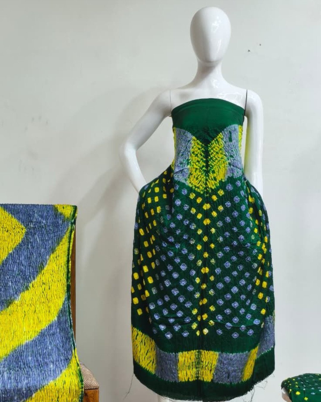TAS Auto Crop Upper - Premium Modal Silk Shibori Multi-Color Bandhej 3-Piece Suit 04