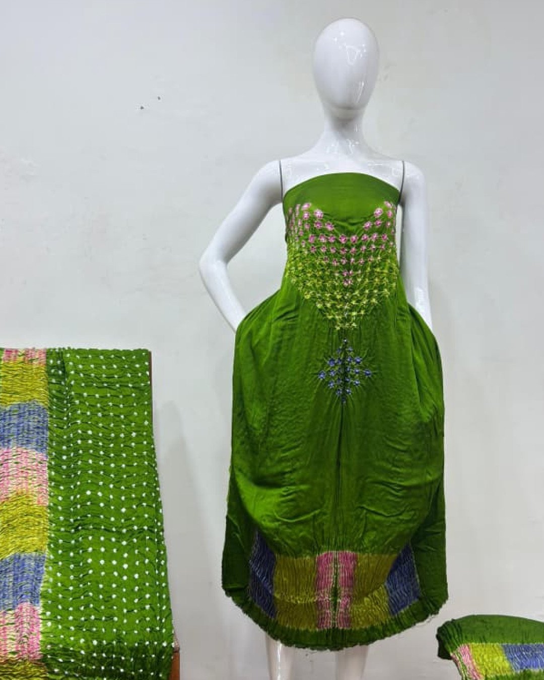 TAS Auto Crop Upper - Modal Silk Bandhani Multi Bandhej Neck Shibori Daman Suit 10