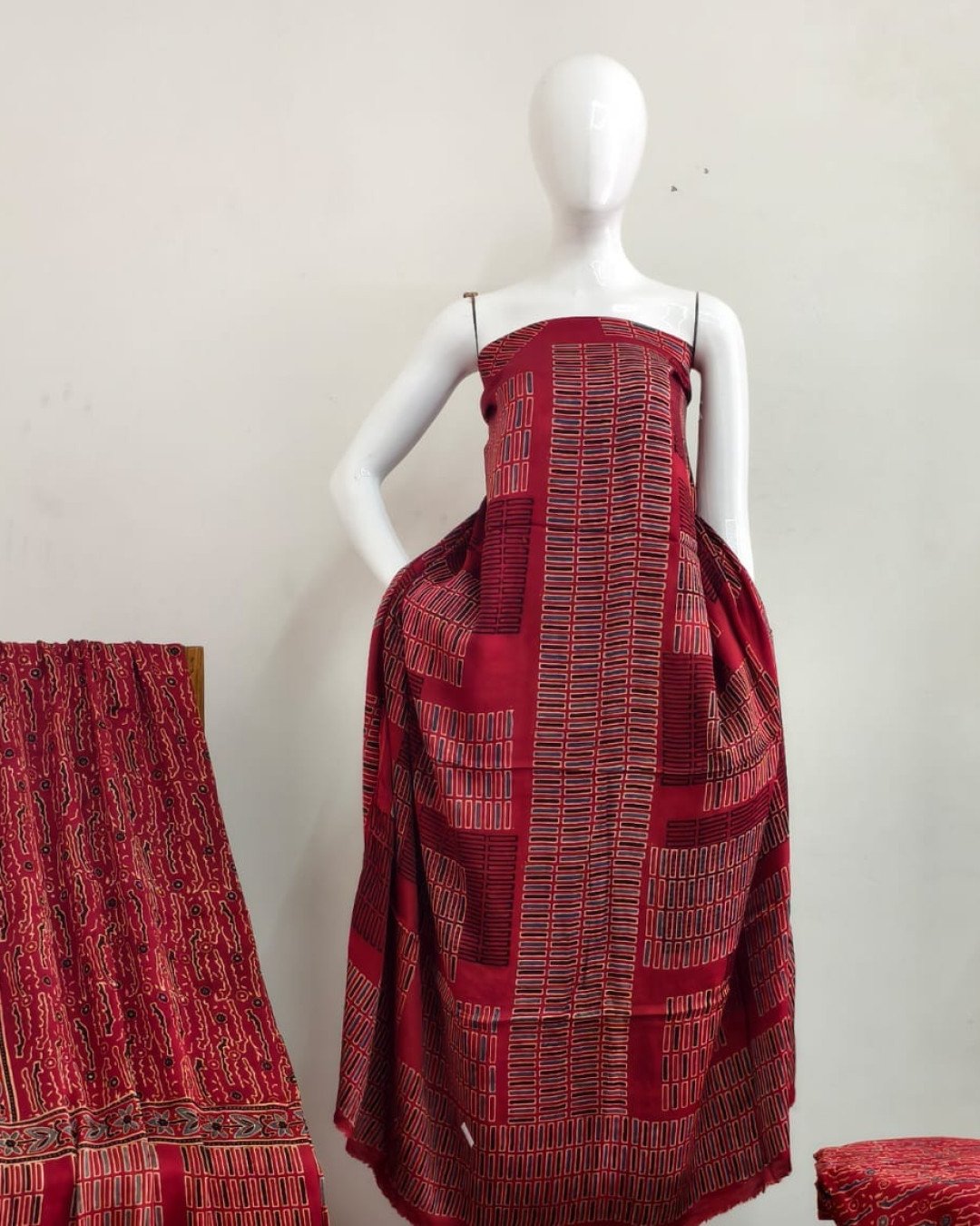 TAS Auto Crop Upper - Havi Pure Modal Silk Ajrakh Natural Dye Zari Pallu Suit 03