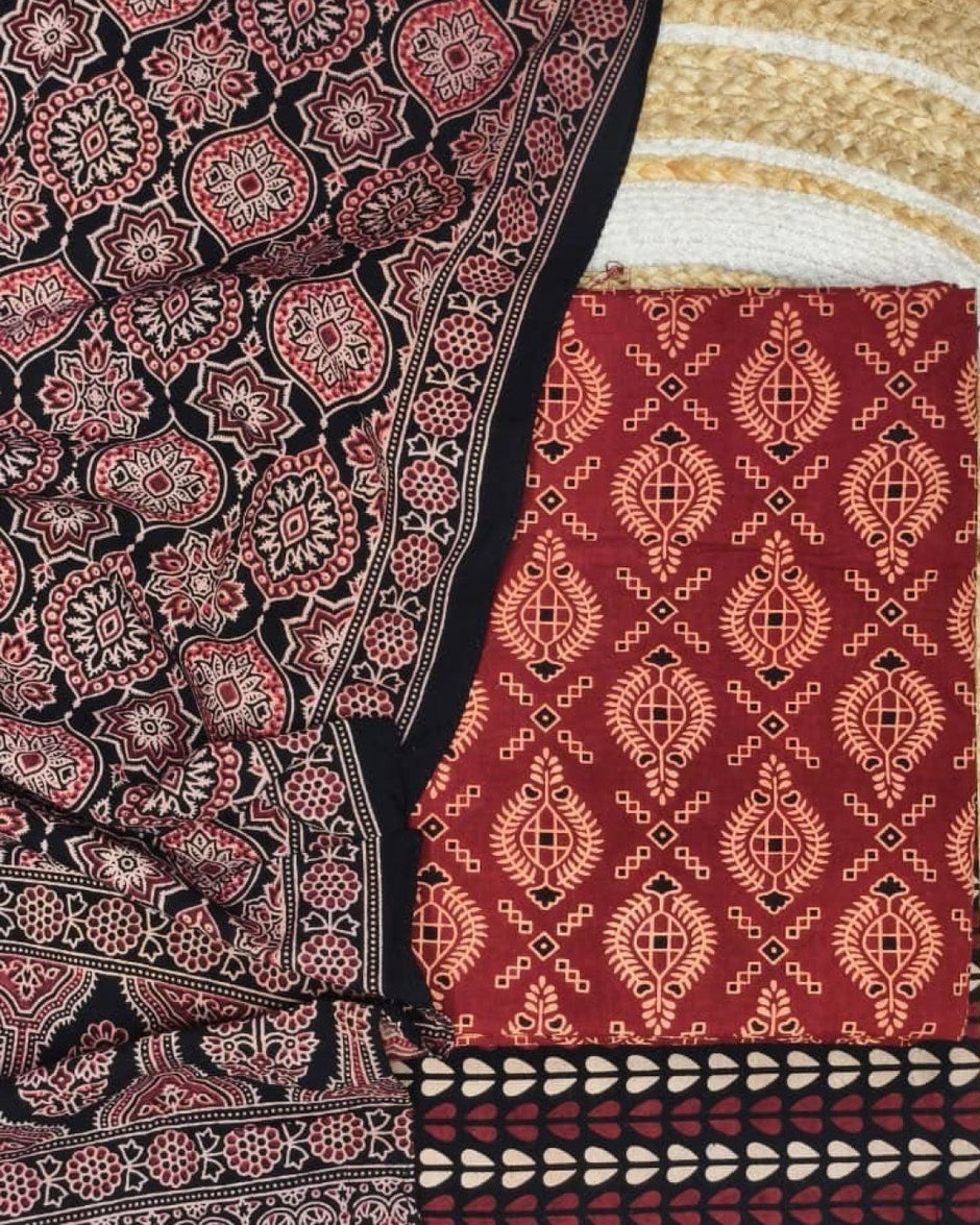 TAS Auto Crop Upper - Pure Cotton Ajrakh Screen Print Natural Dye 3-Piece Suit 05