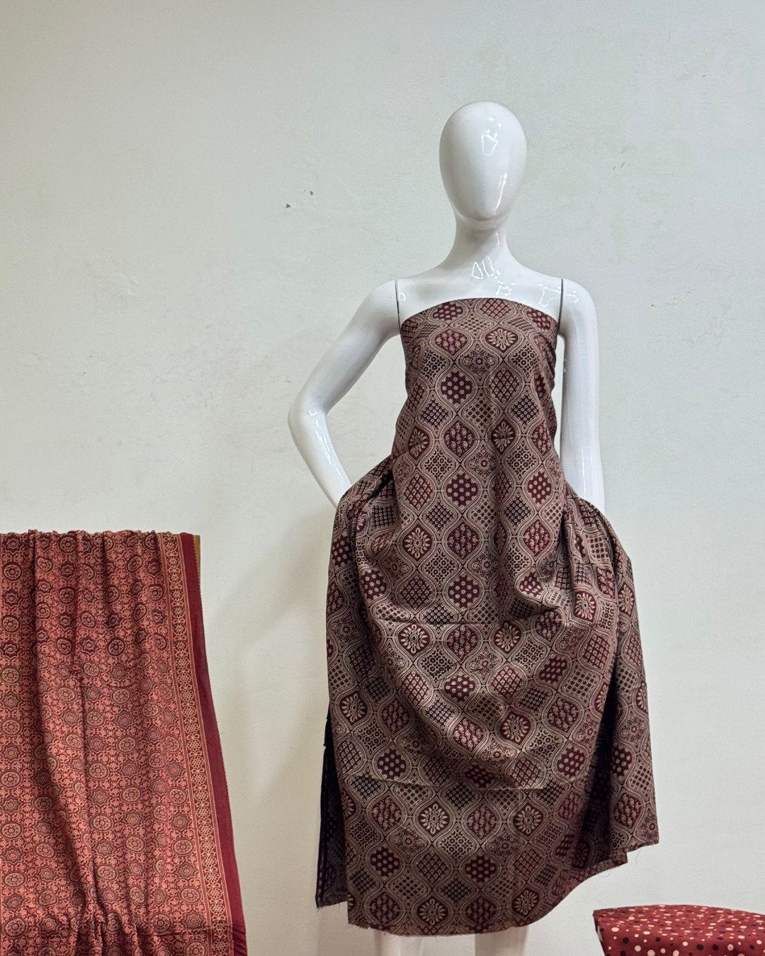TAS Auto Crop Upper - Pure Cotton Ajrakh Screen Print Natural Dye 3-Piece Suit 20