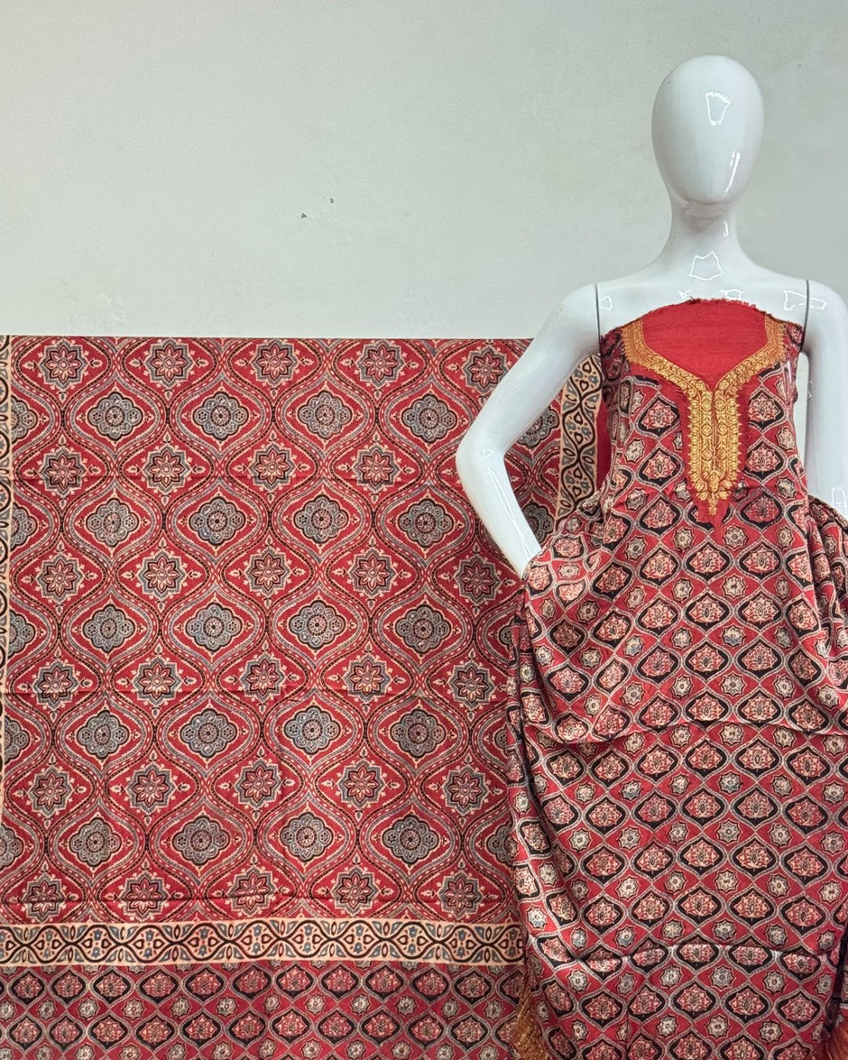 TAS Auto Crop Upper - Premium Modal Silk Nakshi Zari Top & Dupatta 2-Piece Set 05