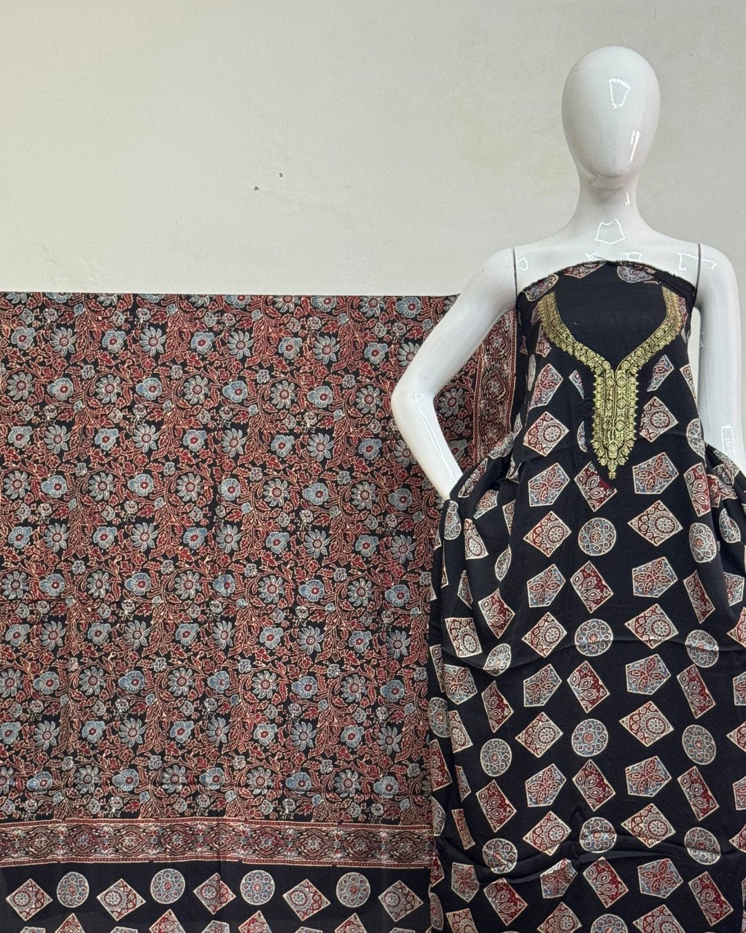 TAS Auto Crop Upper - Premium Modal Silk Nakshi Zari Top & Dupatta 2-Piece Set 07