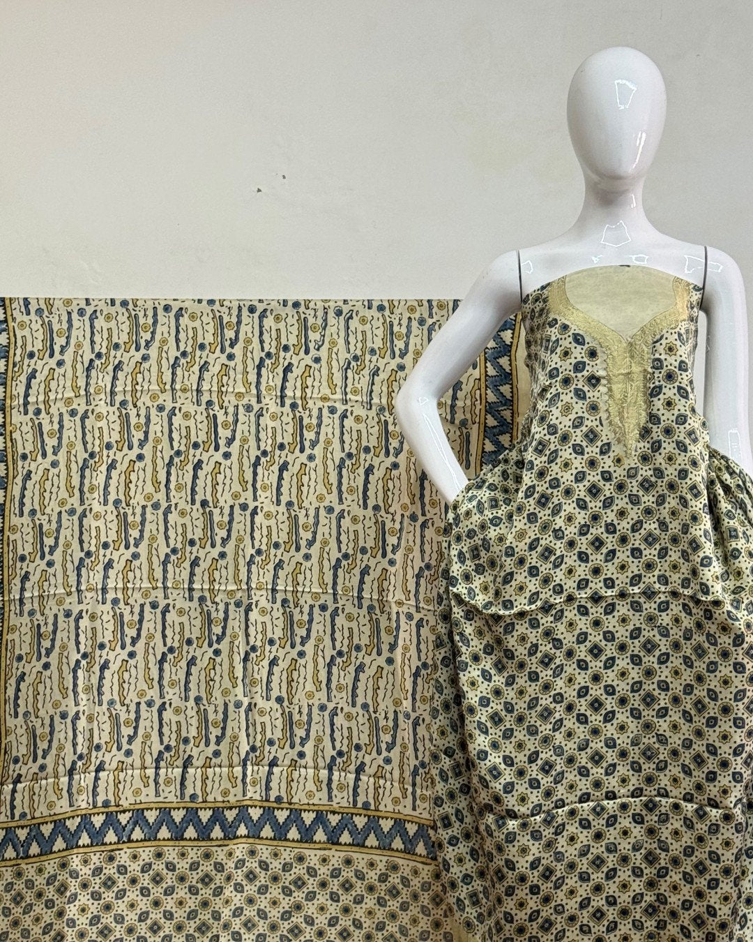 TAS Auto Crop Upper - Premium Modal Silk Nakshi Zari Top & Dupatta 2-Piece Set 10
