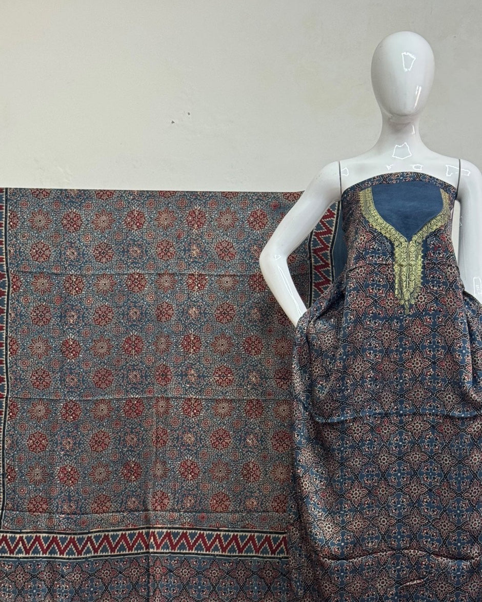 TAS Auto Crop Upper - Premium Modal Silk Nakshi Zari Top & Dupatta 2-Piece Set 11