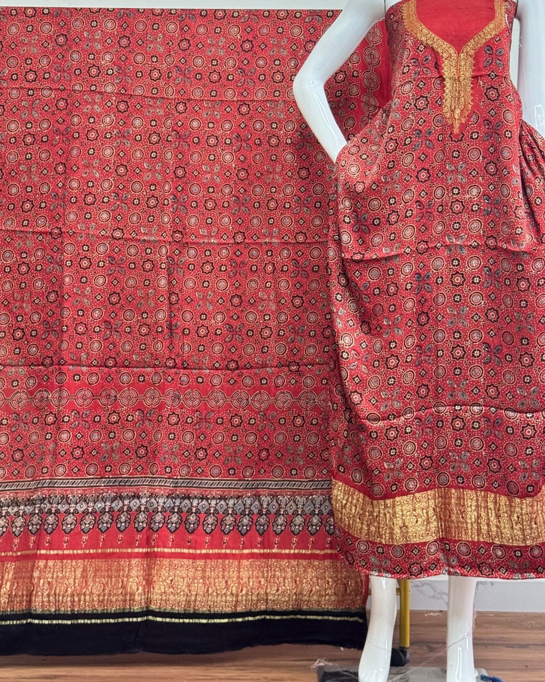 TAS Auto Crop Lower - Premium Modal Silk Nakshi Zari Top & Dupatta 2-Piece Set 12