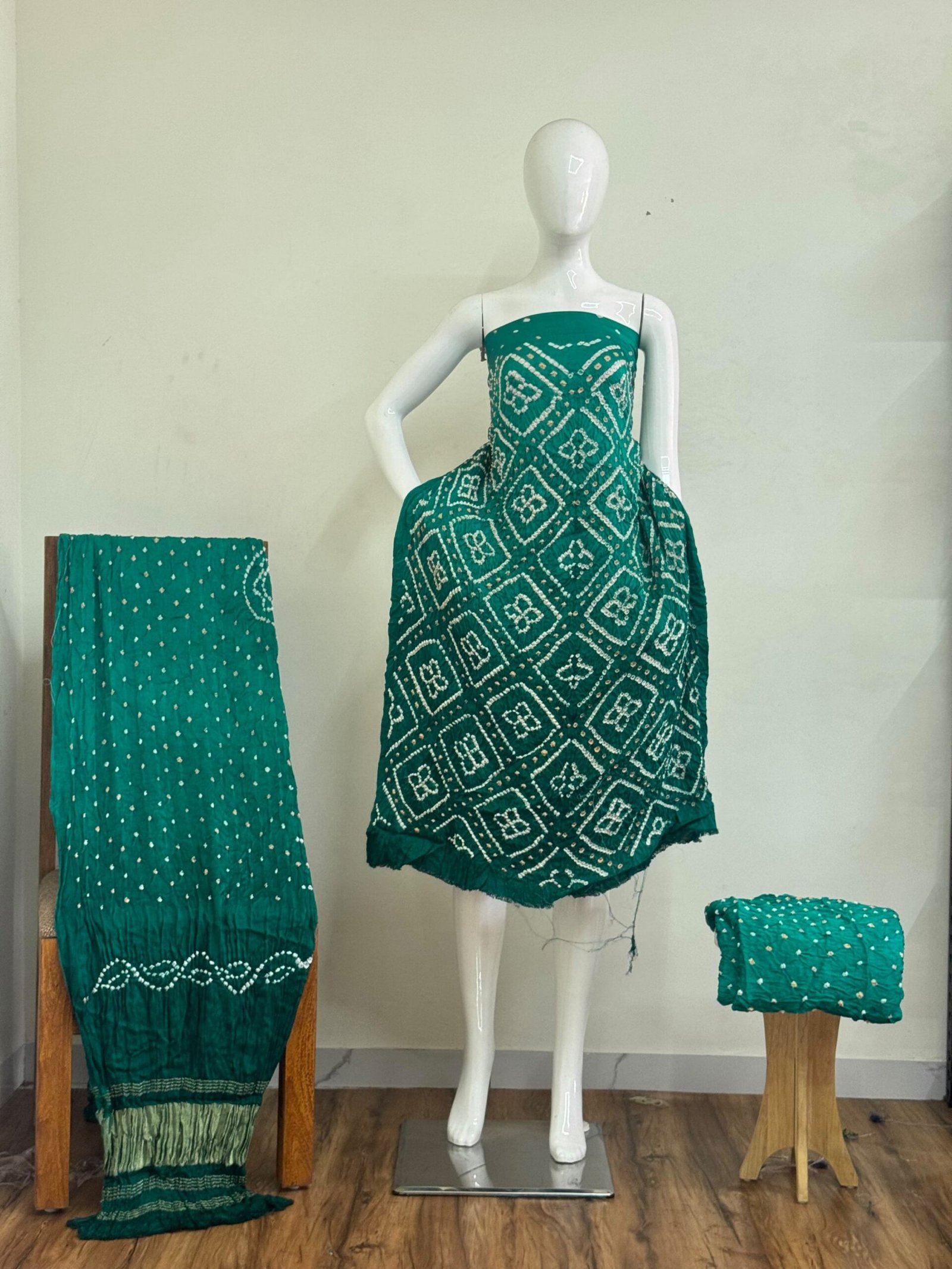 Bandhani Suit – Modal Silk Barik Bandhej Fancy Design 10