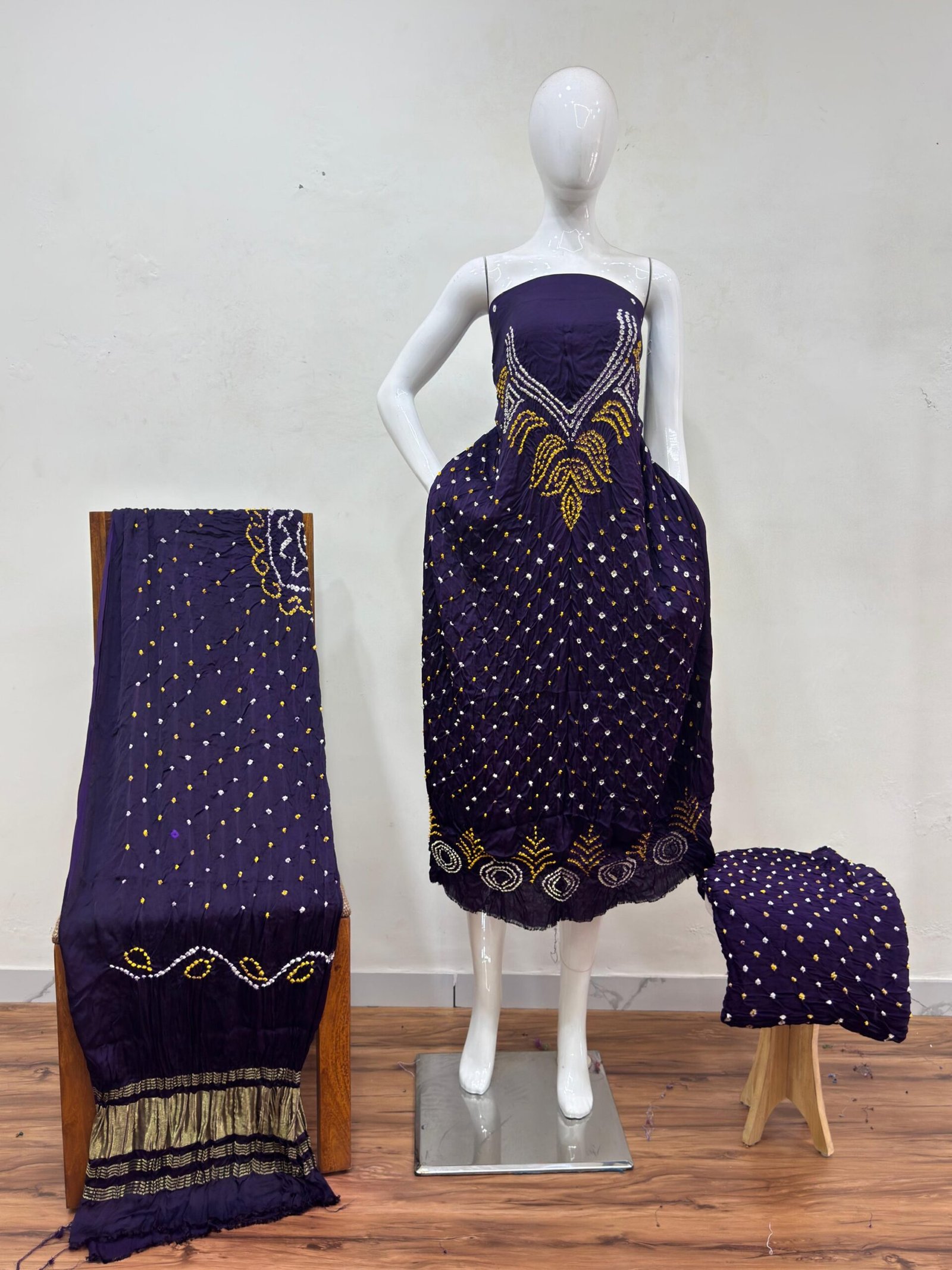 1508943.jpg Shiori Suit – Double Color Shibori & Bandhani 04 - Image 1