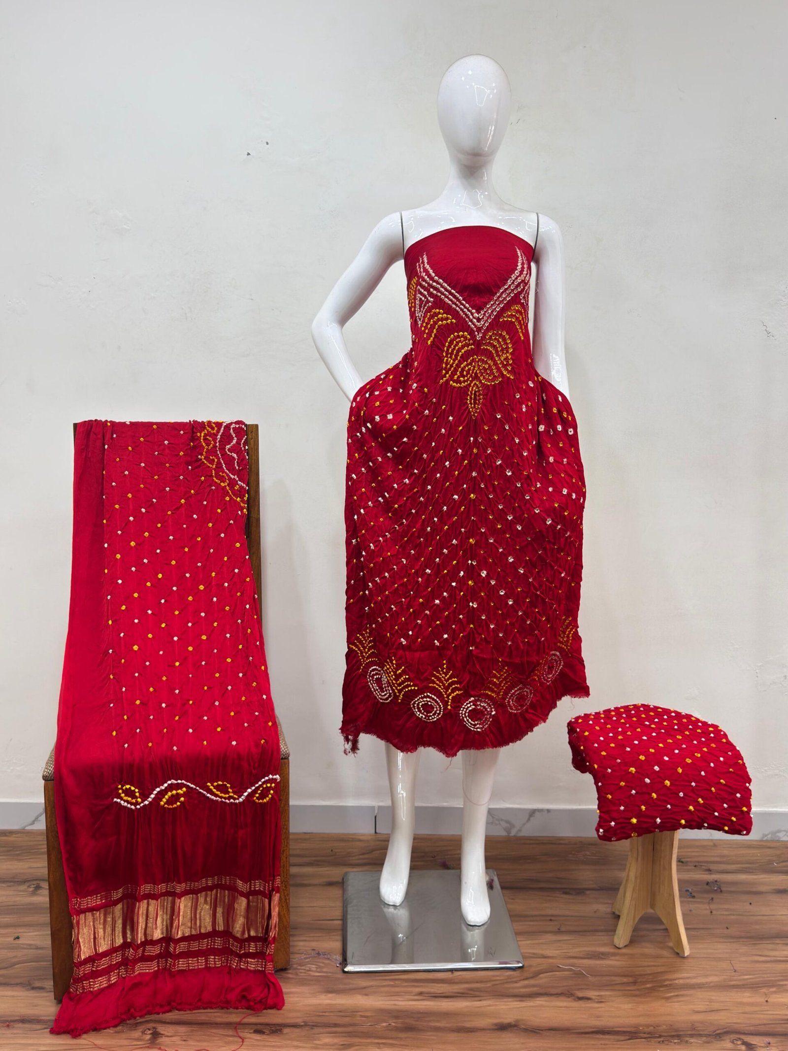 1508944.jpg Shiori Suit – Double Color Shibori & Bandhani 05 - Image 1
