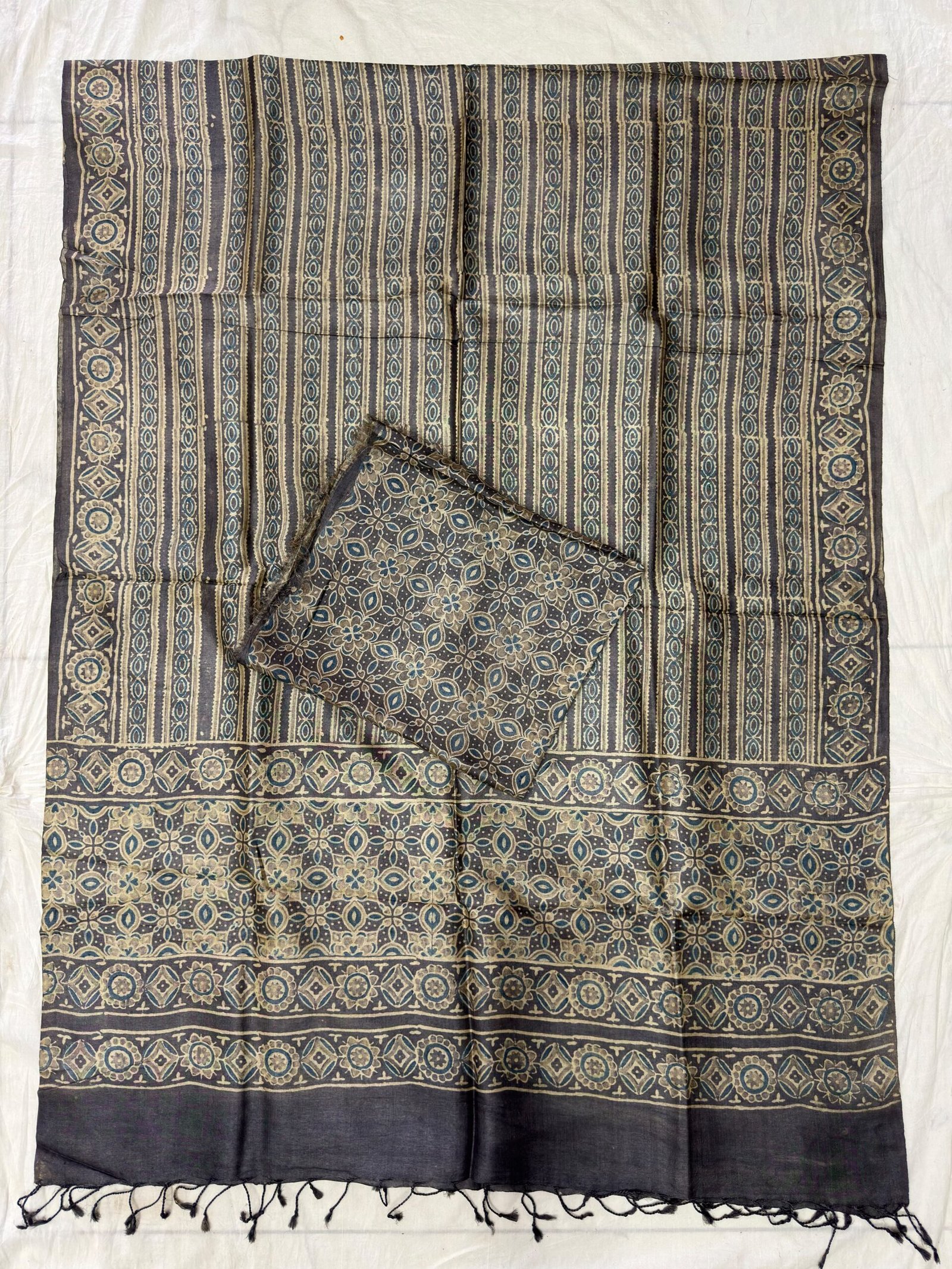 Handloom Pure Tussar Silk Ajrakh Natural Dye 2-Piece Suit Set – Exclusive Collection - Image 2
