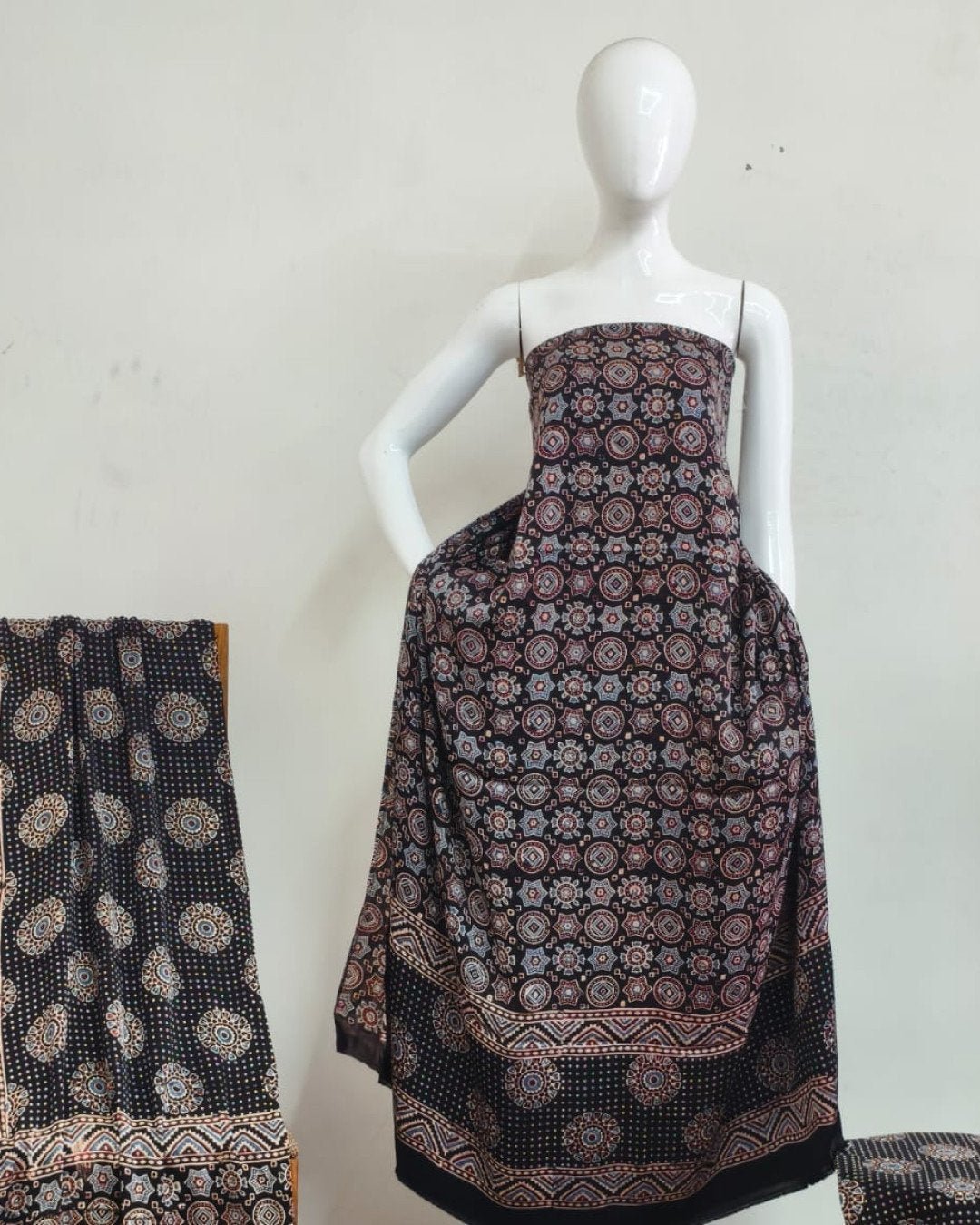 Havi Pure Modal Silk Ajrakh Natural Dye 3-Piece Suit 02 - Image 2