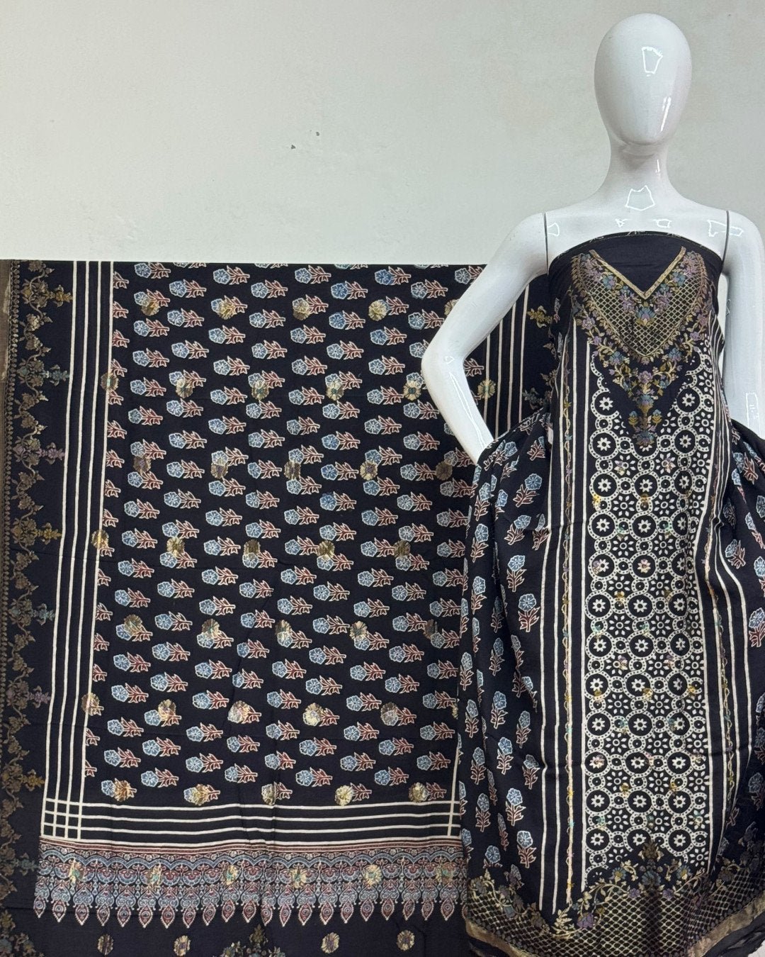 Meena Kari Dola Silk Ajrakh Hand Block Print 2-Piece Suit 05 - Image 2